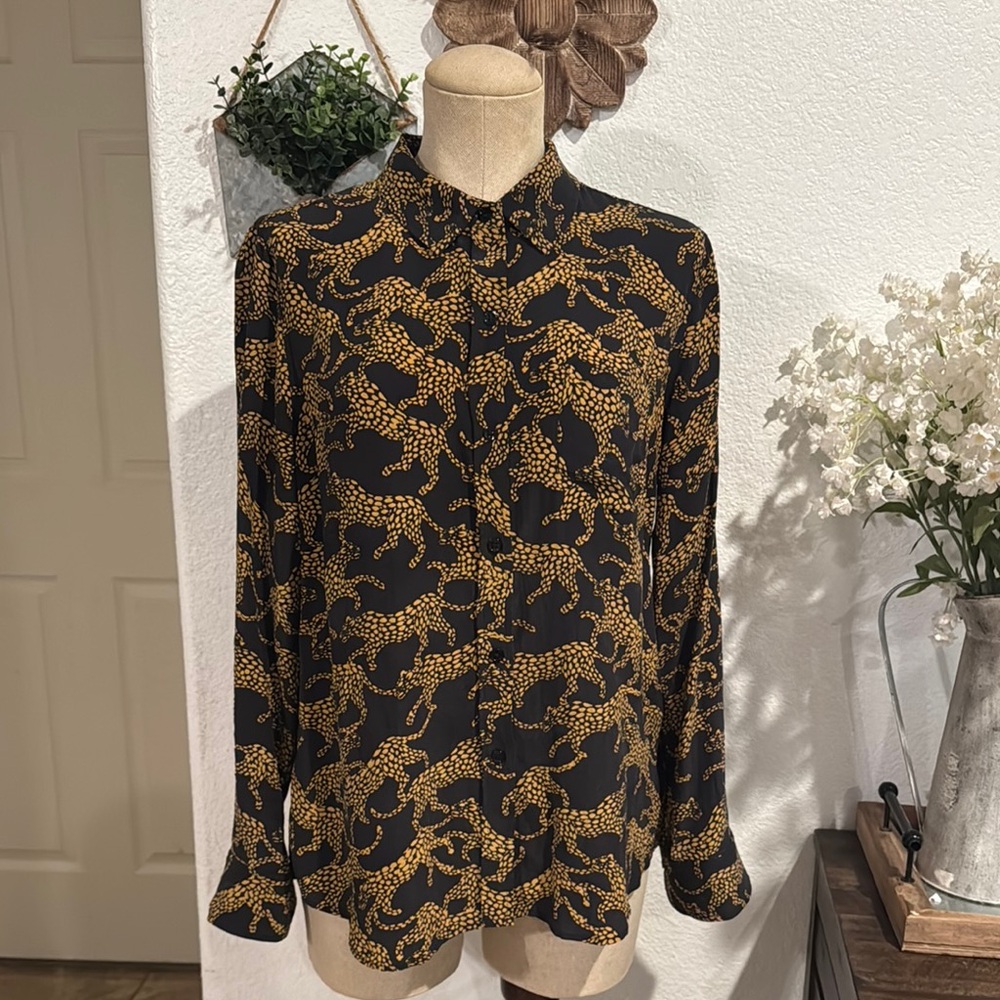 Rails Kate Lynx Button-Front Shirt size M